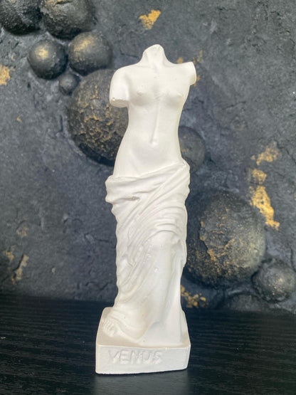 Goddess sculptures,  woman ornament, Venus Nike Angel statue