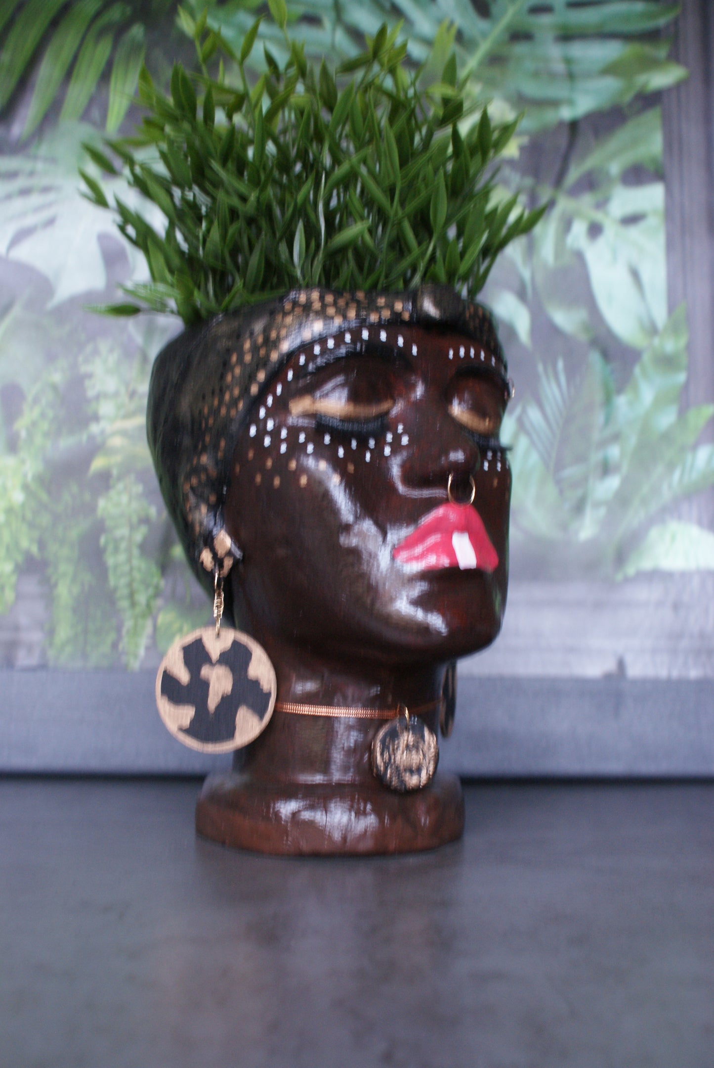 African Quin woman shaped head planter pot