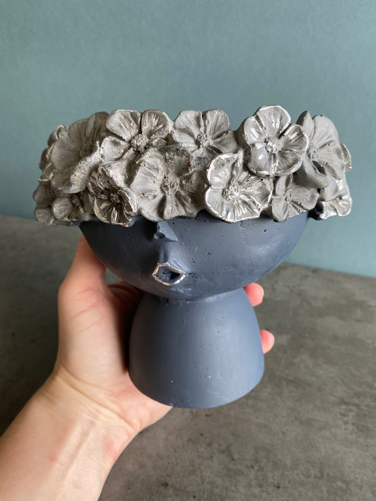 Flowery head concrete planter vase /adorable baby face flower crown plant pot