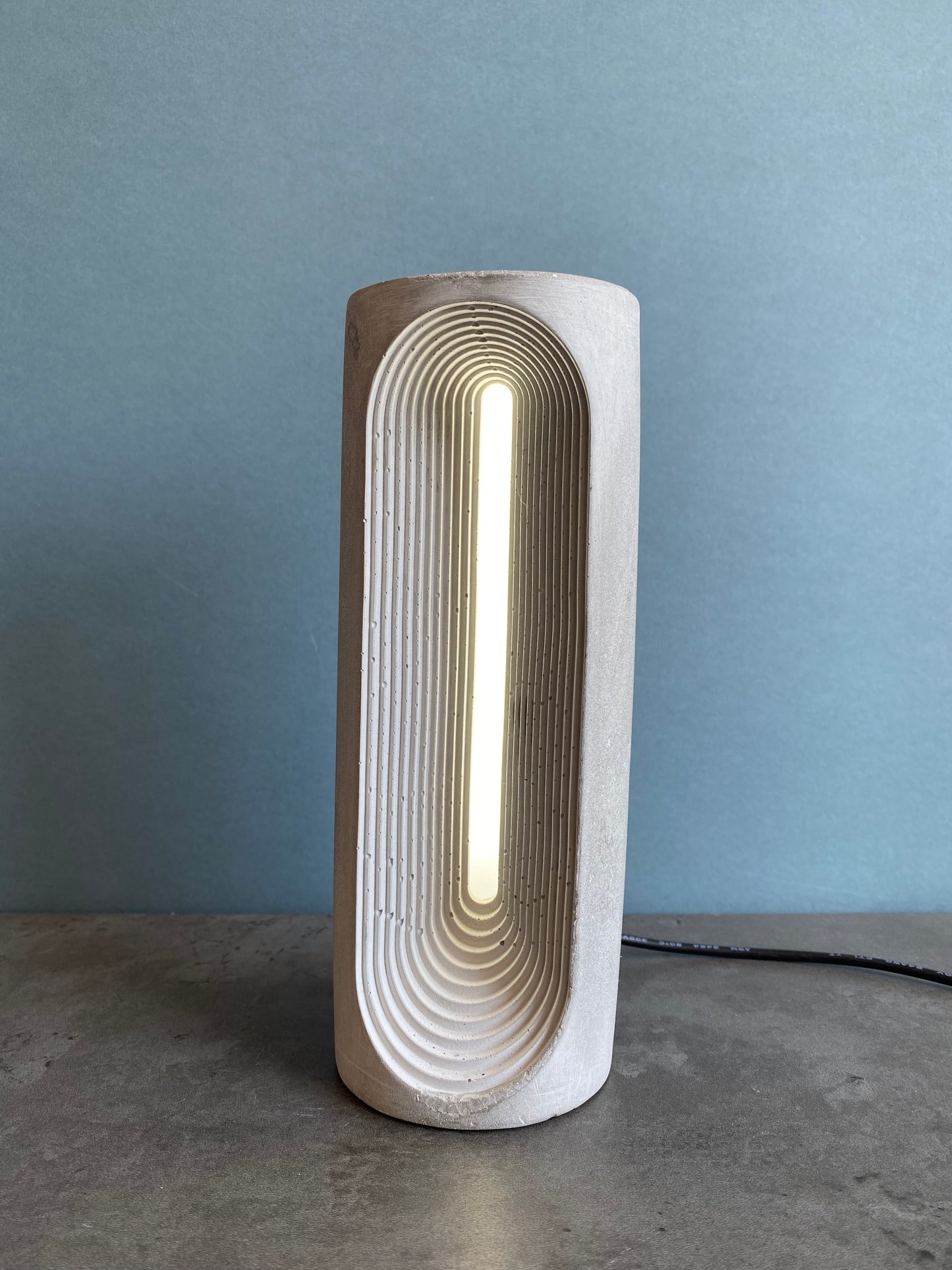 Oval concrete led lamp