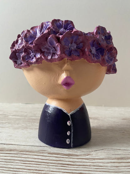 Flowery head concrete planter vase /adorable baby face flower crown plant pot