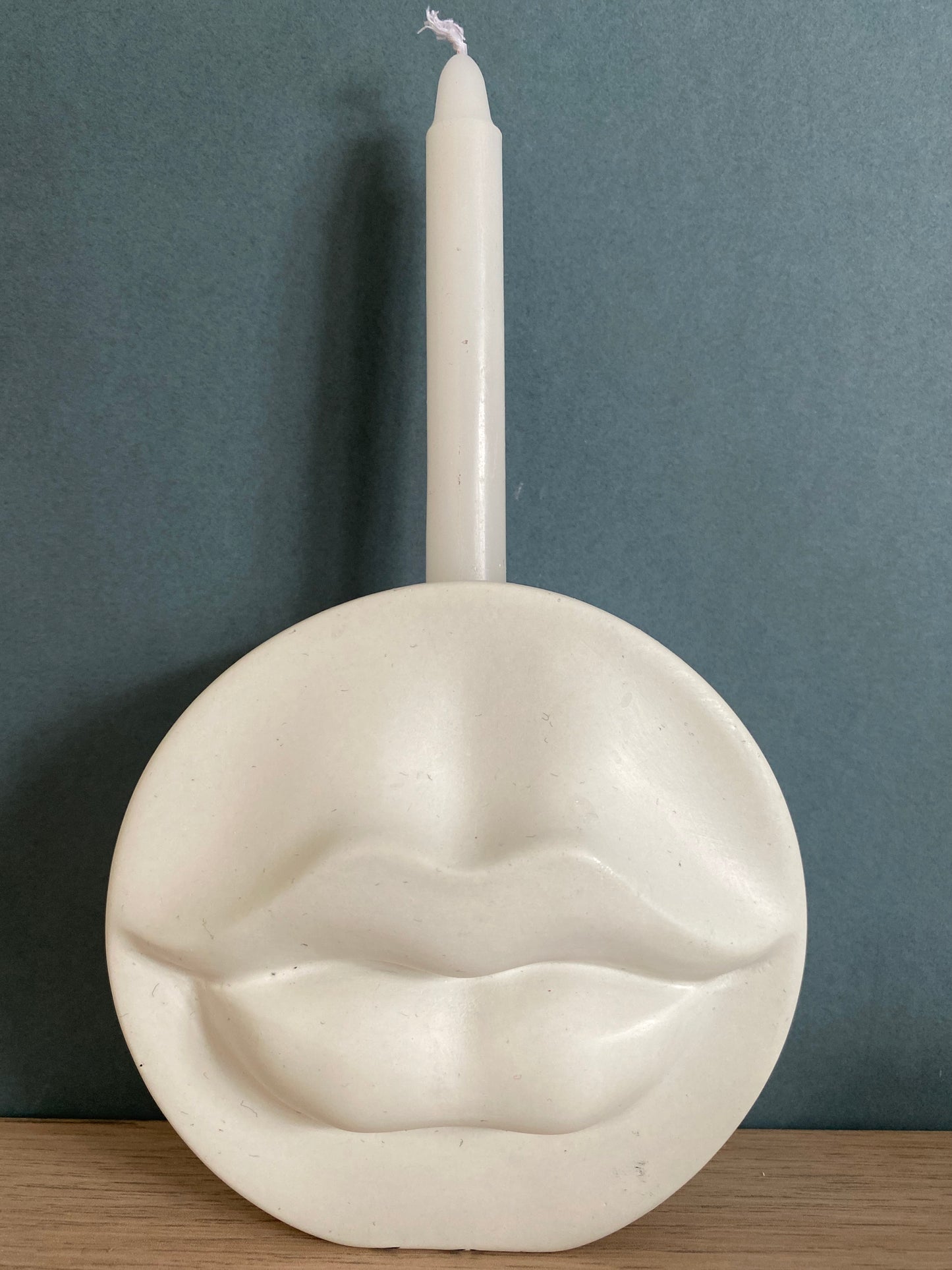 Lips candle holder, candle stick holder