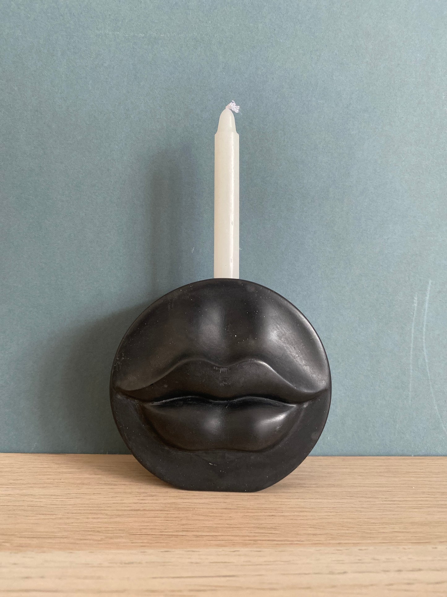 Lips candle holder, candle stick holder